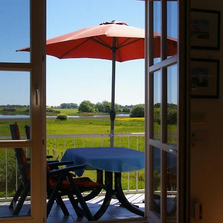 Ferienwohnung Boddenblick Zudar Экстерьер фото
